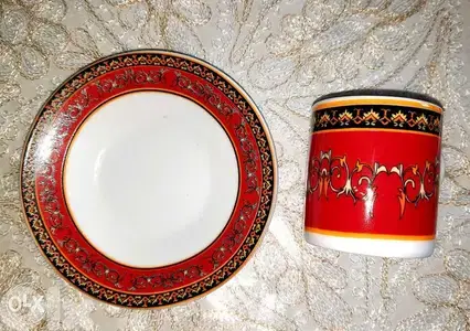 12 coffee cups with plates - Porcelain