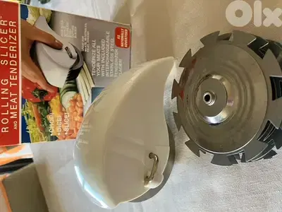 EMSON Rolling Slicer and Meat Tenderizer