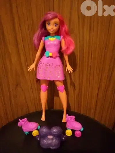 Barbie VIDEO GAME HERO melody+Light PRINCESS mechano Toy+Roller skates