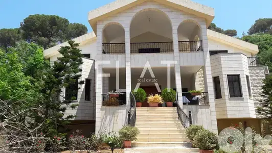 Villa for Sale in Baabdat | فيلا للبيع في بعبدات