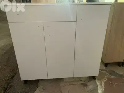 شفنيرة احذية عرض 105 سم كلا ملبسة من برا وجوا