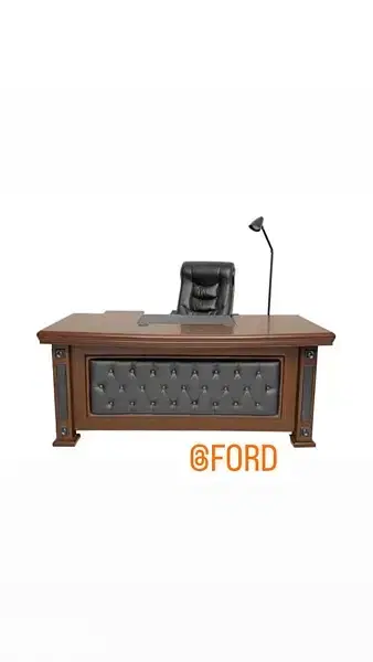 desk executive