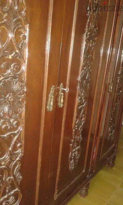 Design wood Closet
