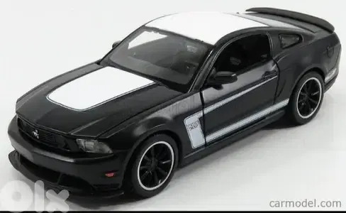 Ford Mustang Boss 302 diecast car model 1:24.