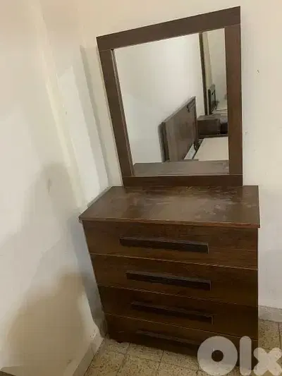 شفنيرة مع مرايا 80 سم