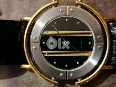 cacharel watch gold plated