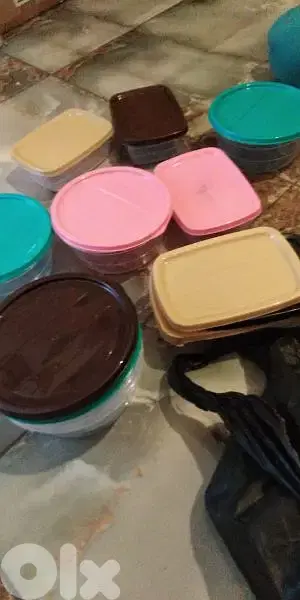 علب طعام الوحده ٣٣ الف