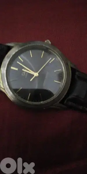 ساعه QQ ماشيه تمام.