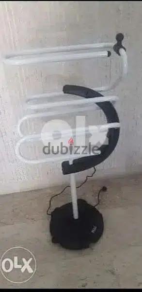 Delonghi rack clothes heater (Manchar kahraba)