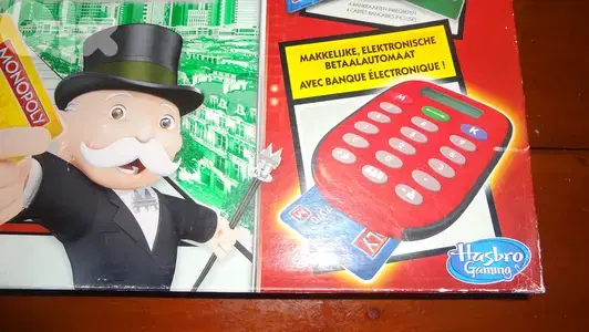 Monopoly by Hasbro version electronique
