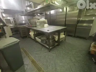 Full equipped kitchen in Nahr el mot for saleمطبخ مجهز بالكامل