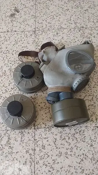ماسك مع  اغراضه سعره 85 $