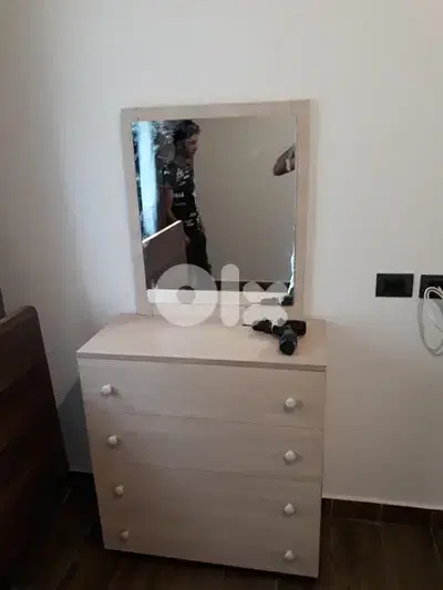 شفنيرة مع مراية جديدة بافضل الاسعار من المعمل