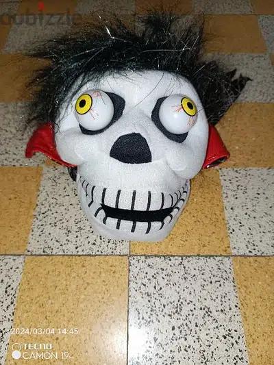 talkative puppet marionette