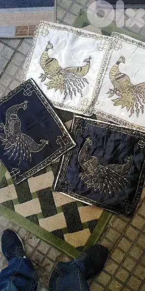وجوه مخدات انتيك