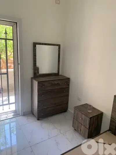 شفنيرة مع مراية جديدة بافضل الاسعار من المعمل