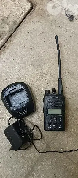 VHF PORTABLE