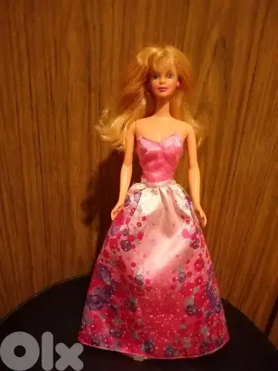 Barbie FRUIT STYLE STRAWBERRY Vintage Mattel dressed as new doll=26$