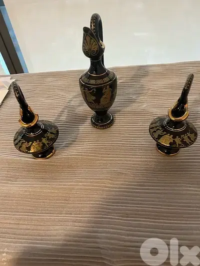 Vintage Porcelain Greek Urns
