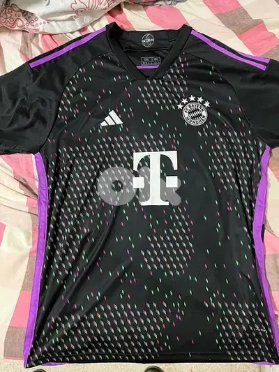 schweinsteiger  bayern Munichen limited edition adidas kits for 10 $