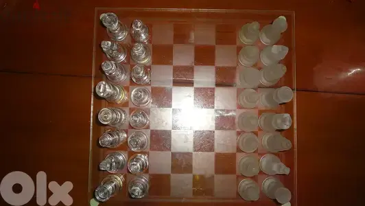 Glass chess 20*20cm