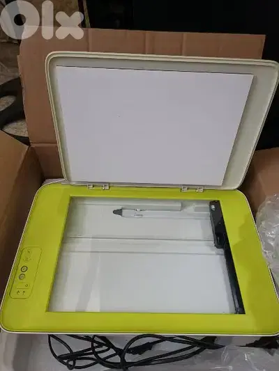 HP desk jet ink advantage 2135  3 in 1  print copy scan colored