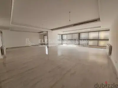 High End Finishing Flat with Breathtaking Sea View!