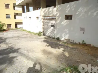 Warehouse for sale in Hazmieh مستودع للبيع في حازمية