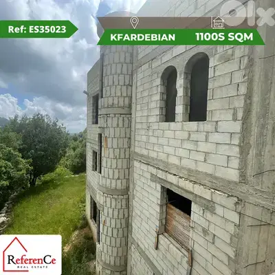 Land with Triplex for sale in kfardebian ارض مع تربلكس في كفرذبيان
