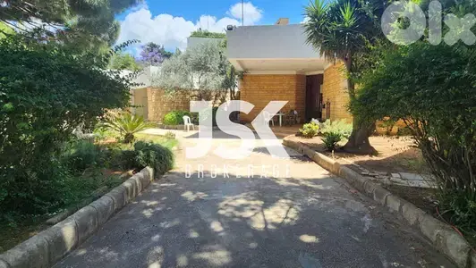 L15340- Villa for Rent On A Piece of Land In A Calm Area In Yarzeh