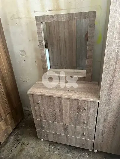 شفنيرة مع مرايا 80 سم