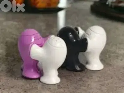 sweet salt 2 pieces set 5$