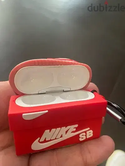 AirPods charging case apple AirPods Pro 2 / Nike SB