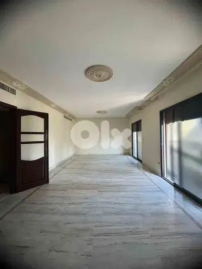 Ain El Mraisseh Prime (280Sq) 4 Bedrooms (AM-120)