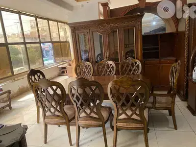 اوضة سفرة ماليزي تقيل شغل برا