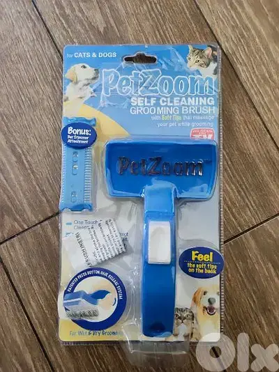 Self cleaning grooming brush.