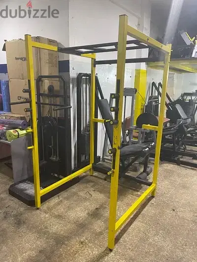 squat rack and deeps