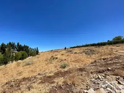 land for sale laqlouq 40,000$   ارض في اللقلوق للبيع منظر لا يحجب