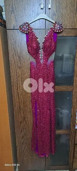 For Sale: Elegant Fuchia Dress - Size 38, Worn Only Once!
