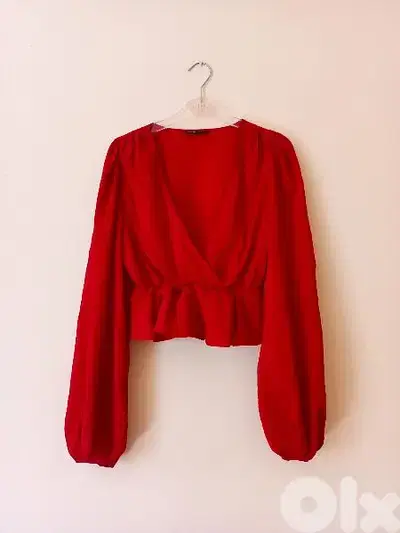 Dresses and tops multiple colours and sizes