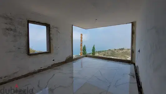 L07558-Apartment for Sale in Halat Overlooking a Beautiful Sea View