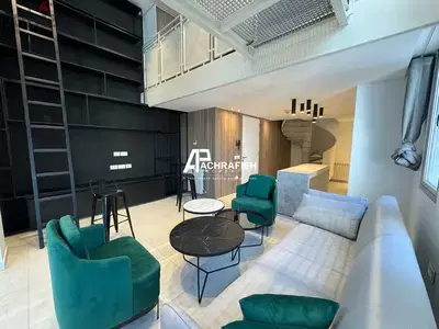 Apartment for Rent in Gemayzeh - شقة للأجار في الجميزة
