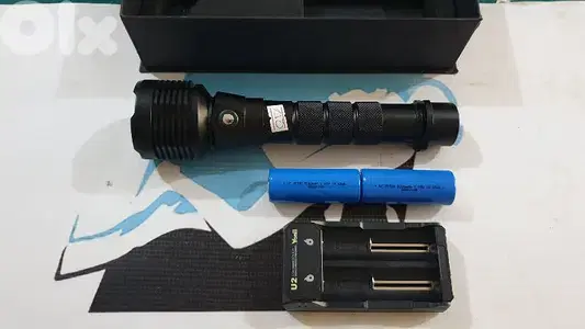 dive torch 5000 lumen 150$