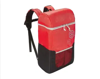 Crivit cooler thermal  back pack 20L / made in Germany/ 4$  delivery.