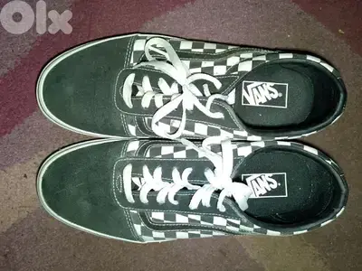 white and black converse