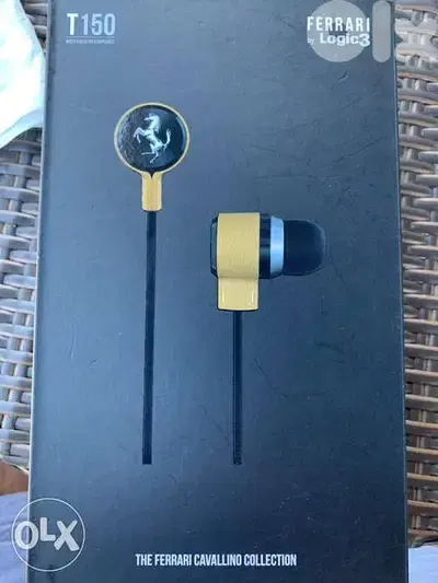 FERRARI T150 earphones
