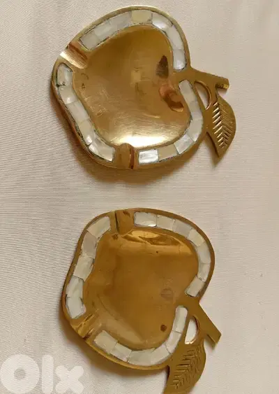 4 قطع نحاس