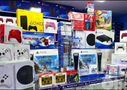 Available PS4 /PS5 /nintendo switch