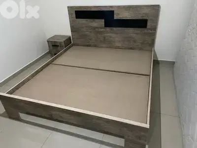 تخت مجوز جديدة من المعمل بافضل الاسعار