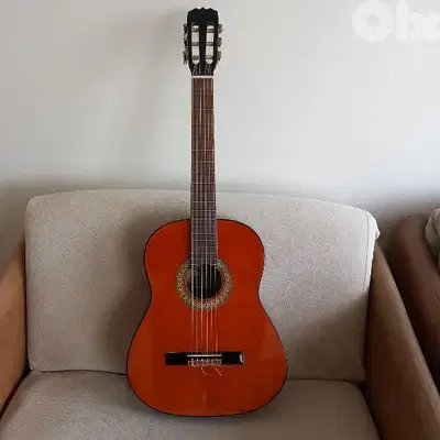 Classic Guitar "Maxtone" made in Taiwan - size 4/4